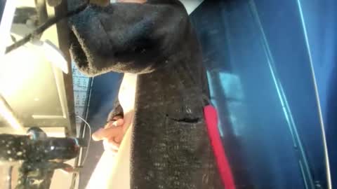 Jan online show from November 4, 6:37 am