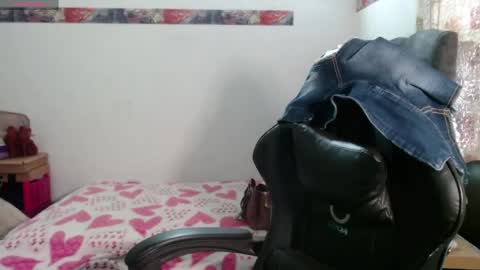 horny and daring online show from April 14, 1:36 pm