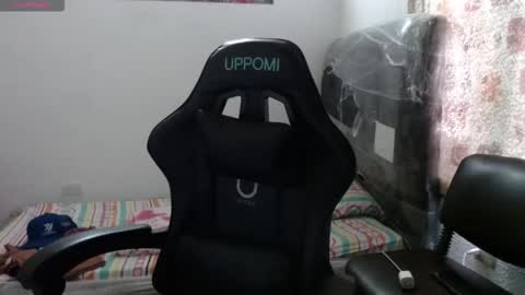 horny and daring online show from March 8, 1:37 pm