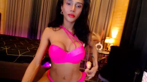 horny_ayahh online show from October 17, 6:50 am