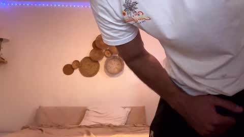 Snapshot of hornyasfuckk33 chatting on October 29, 11:34 am hornyasfuckk33 online show from October 29, 11:34 am