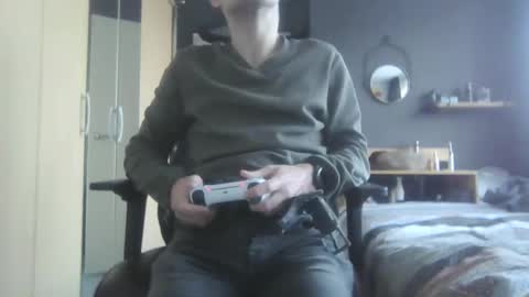 hornyboyivar online show from September 29, 7:29 am