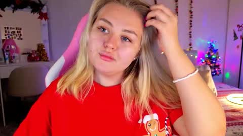 HornyCakee online show from December 17, 11:28 am