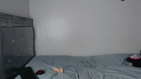 hornygal256 online show from October 8, 9:37 am