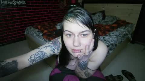 Messalina Horror online show from April 10, 8:02 pm