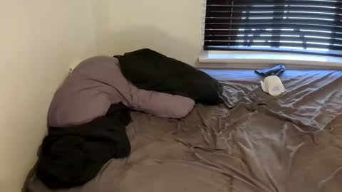 horsepenetration online show from February 25, 8:36 am