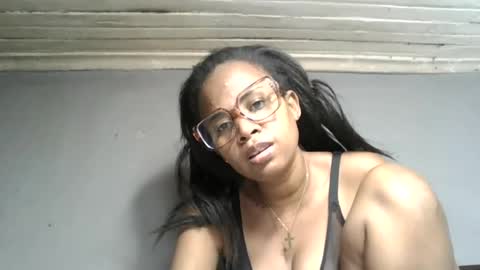 Hortansiaa online show from June 26, 10:37 pm