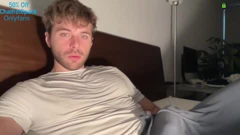 Edward aka Wolf online show from November 19, 9:35 pm