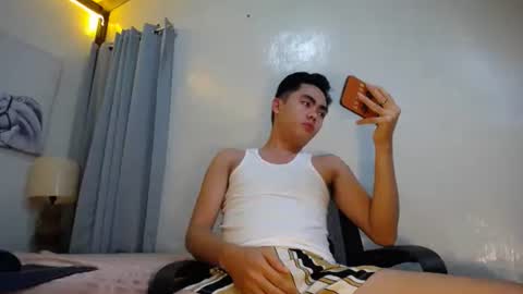 Rylle online show from October 27, 12:10 am