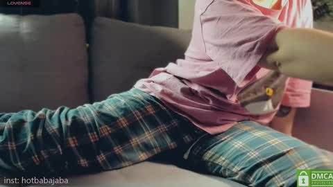   online show from February 17, 8:41 am