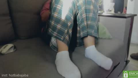   online show from March 1, 1:18 pm