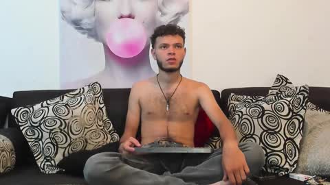 hot bad boy69 online show from September 13, 8:44 pm