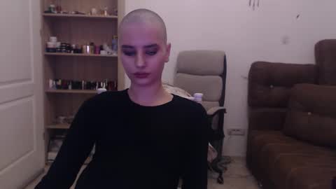 Bruny online show from November 18, 8:45 pm