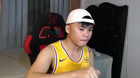 hot_emmanuel online show from January 8, 2:17 am