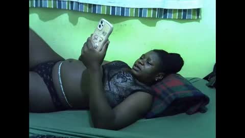 hot_girlly online show from March 23, 8:30 am