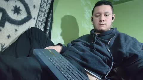 hot_guy36 online show from January 10, 2:06 am