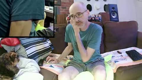 hot_krispy_kreme online show from June 16, 5:00 am