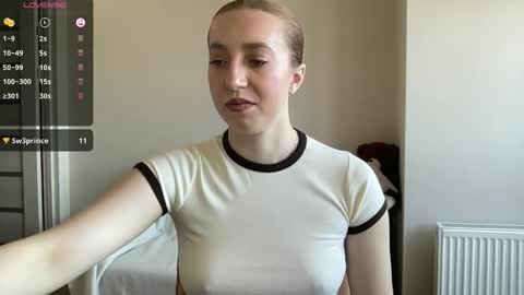 Lina online show from March 25, 8:43 am