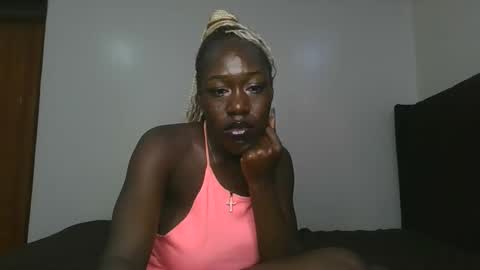 Hot petite online show from March 24, 2:01 pm