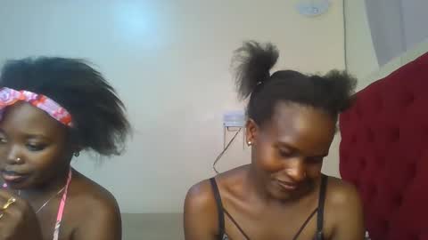 Hot petite online show from June 11, 2:53 am
