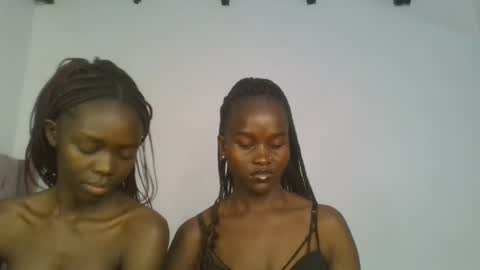 Petite online show from July 1, 9:01 pm