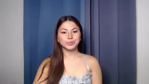 Nikki  online show from February 18, 1:38 am