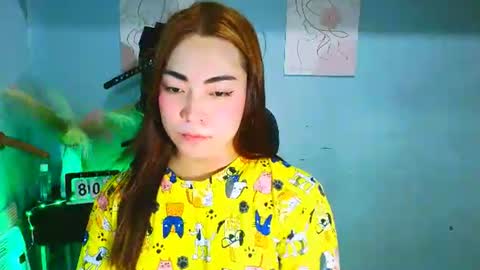 hot_xirene online show from June 8, 12:39 pm