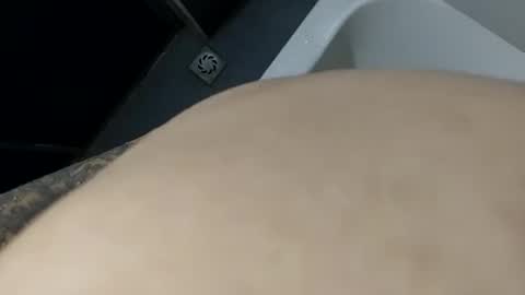 hotantuand online show from March 15, 11:30 pm