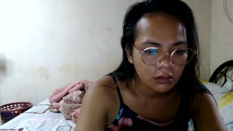 bella online show from August 5, 7:05 am