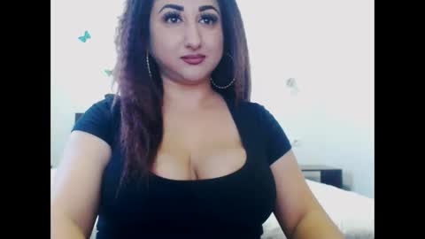 hotboobsmaya online show from September 17, 7:56 am