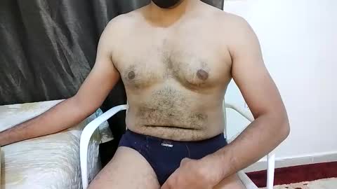Hotboy8677 online show from May 25, 12:00 pm