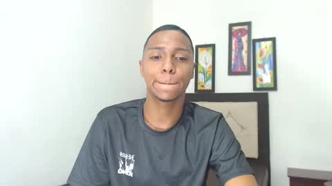 hotboyluxe online show from March 3, 3:24 am