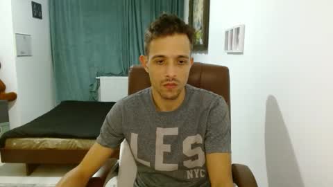 Hotboyshorny online show from February 16, 7:01 pm