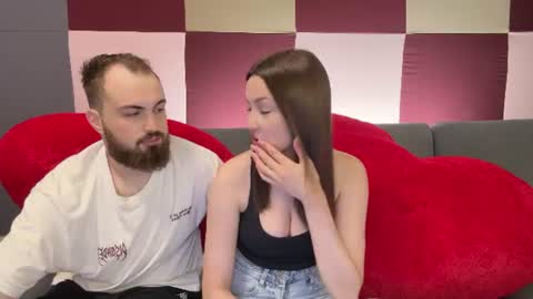 Max and Alina online show from June 11, 9:24 pm