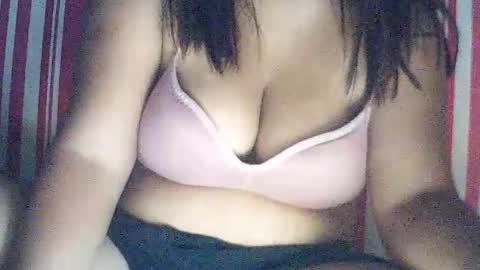hotflowerclit online show from June 18, 9:09 pm