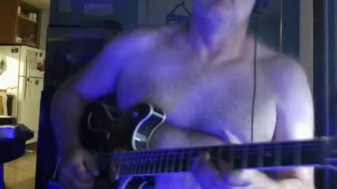Smoochface online show from May 7, 6:09 am