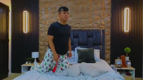 felipe  marcello online show from March 6, 3:24 pm