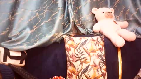 Hotgirlchawowo25 online show from March 18, 4:13 pm