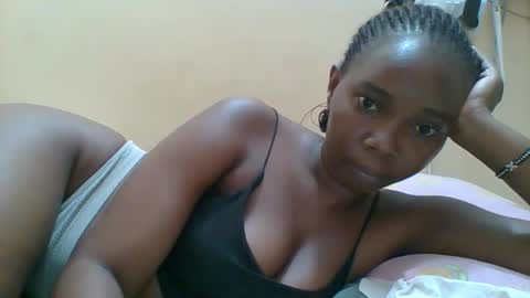 Queen online show from November 24, 5:22 pm