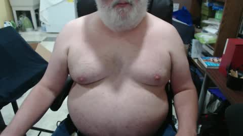 hotgrandpa594u online show from October 3, 4:15 pm