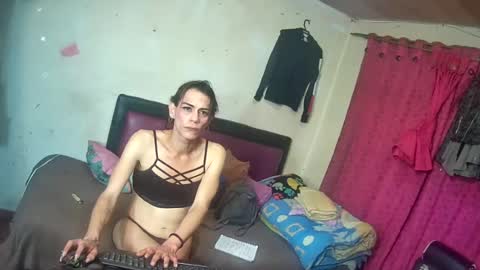 hotgui84 online show from June 24, 12:39 am