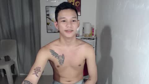 hotguy0503 online show from October 20, 4:39 am