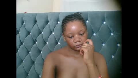 LOYCE online show from March 19, 11:20 pm