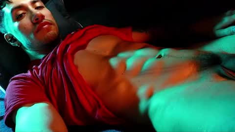 Hotlatinking online show from June 11, 2:53 am