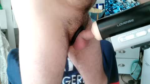 hotlatino20cm online show from August 3, 12:44 pm