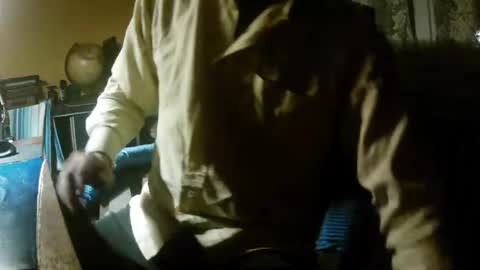 hotleopold online show from March 5, 10:30 pm