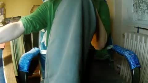 hotleopold online show from March 9, 1:14 am