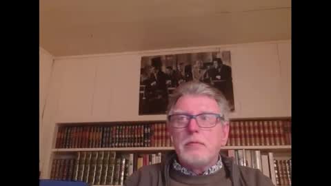 Snapshot of hotlux_54 chatting on February 25, 10:42 pm hotlux_54 online show from February 25, 10:42 pm