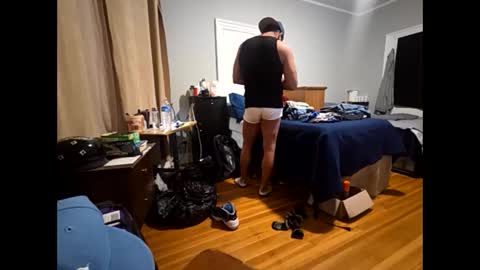 hotrox6942 online show from September 30, 6:35 am