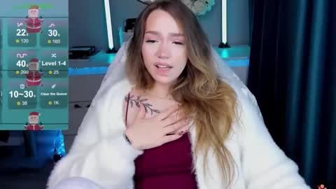 hello Im Eva online show from December 14, 2:45 pm